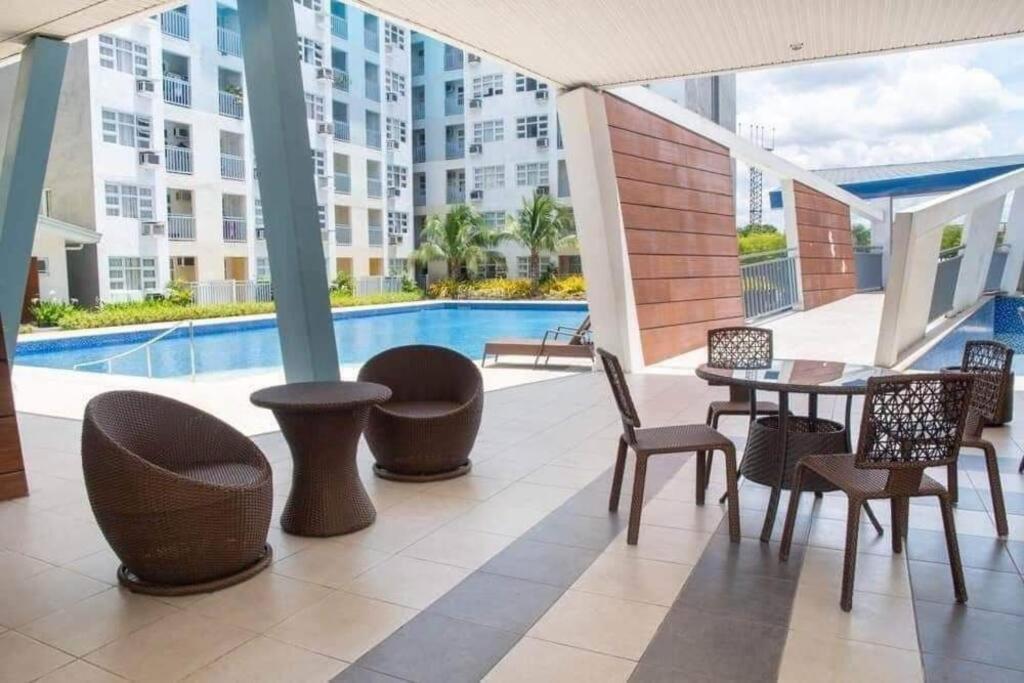 Davao City Condo Living Made Easy Lifestyle ภายนอก รูปภาพ
